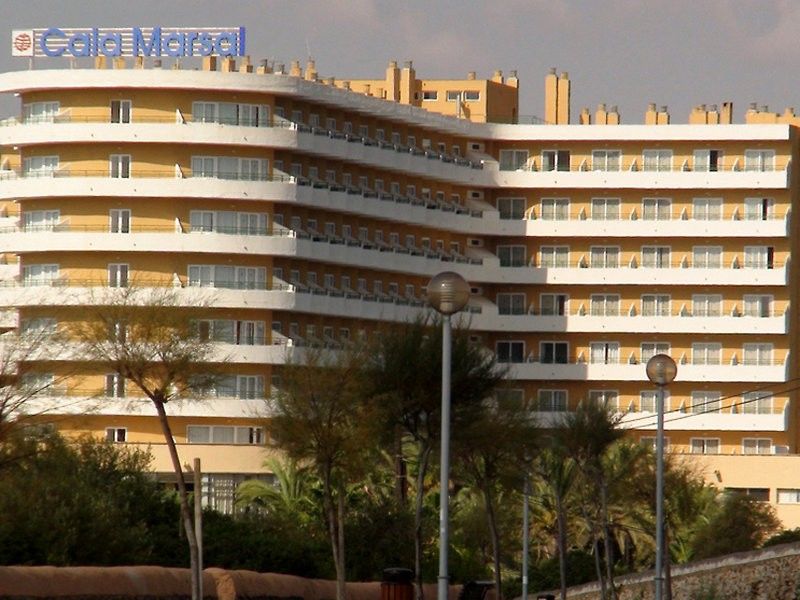 فندق كلوب كالا مارسال بويترو كولوم المظهر الخارجي الصورة